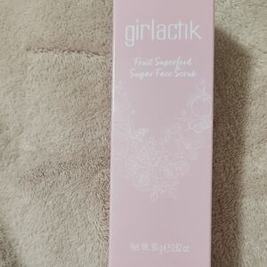 Girlactik Fruit Superfood Sugar Face Scrub - Pink